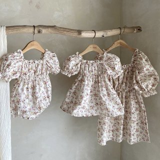 2023s【Anne】ママもおそろい：antique flower rompers・onepiece・blouse  /*(S041)