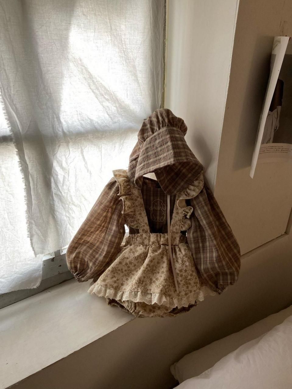 2025aw1【Anne shirley】6 マゼンタロンパース(ボンネットセット