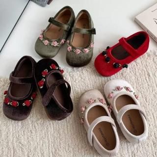 <img class='new_mark_img1' src='https://img.shop-pro.jp/img/new/icons13.gif' style='border:none;display:inline;margin:0px;padding:0px;width:auto;' />2025aw1kts52(15.4cm~20.3cm)٥塼 /* B10