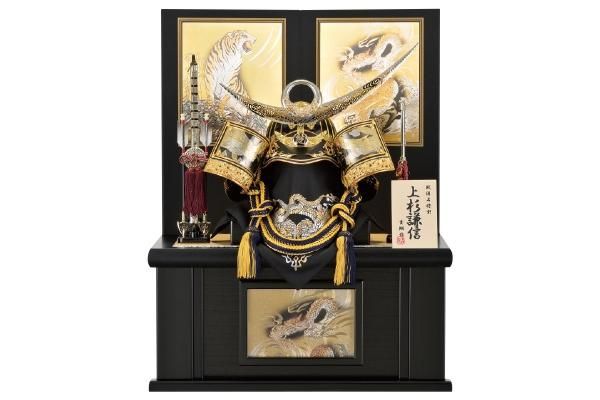 こどもの日 五月人形 祐月 着用収納兜 上杉謙信 銀 13号 節句 横幅66cm｜着用収納兜飾り 戦国武将 上杉謙信の兜｜しまえる