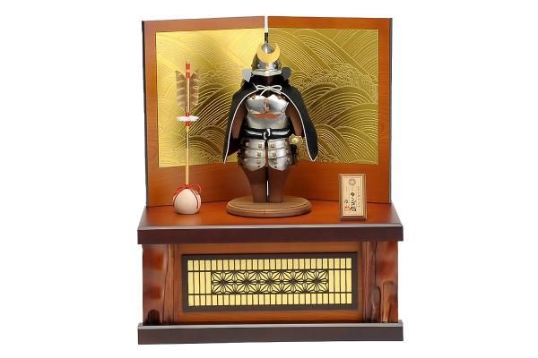 【名工✨鈴甲子雄山作】五月人形 子供武者 漆 木製畳棚 平安時代 大鎧 雄山 名工✨鈴甲子雄山作】五月人形 子供武者 漆 木製畳棚 平安