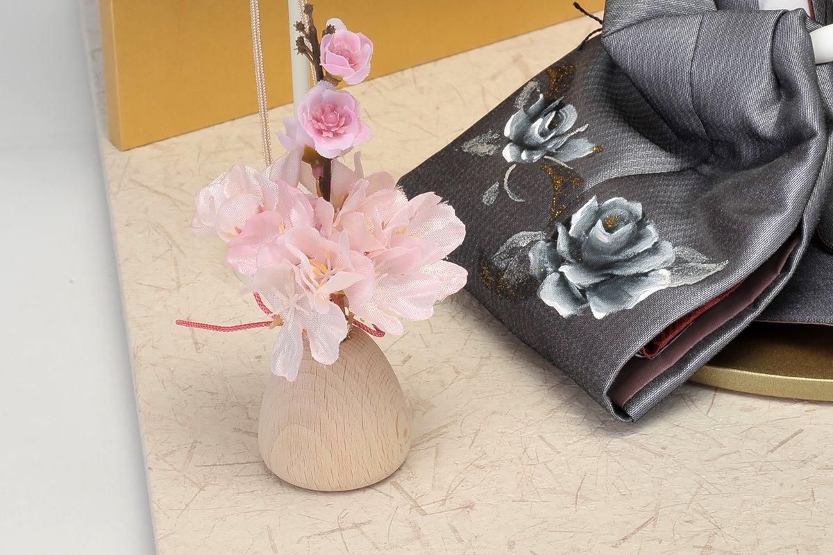 雛人形 親王飾りほぼ新品！吉兆雛 柴田家千代 花飾り 提灯付き 雛人形 親王飾りほぼ新品！吉兆雛 柴田家千代 花飾り 提灯付き