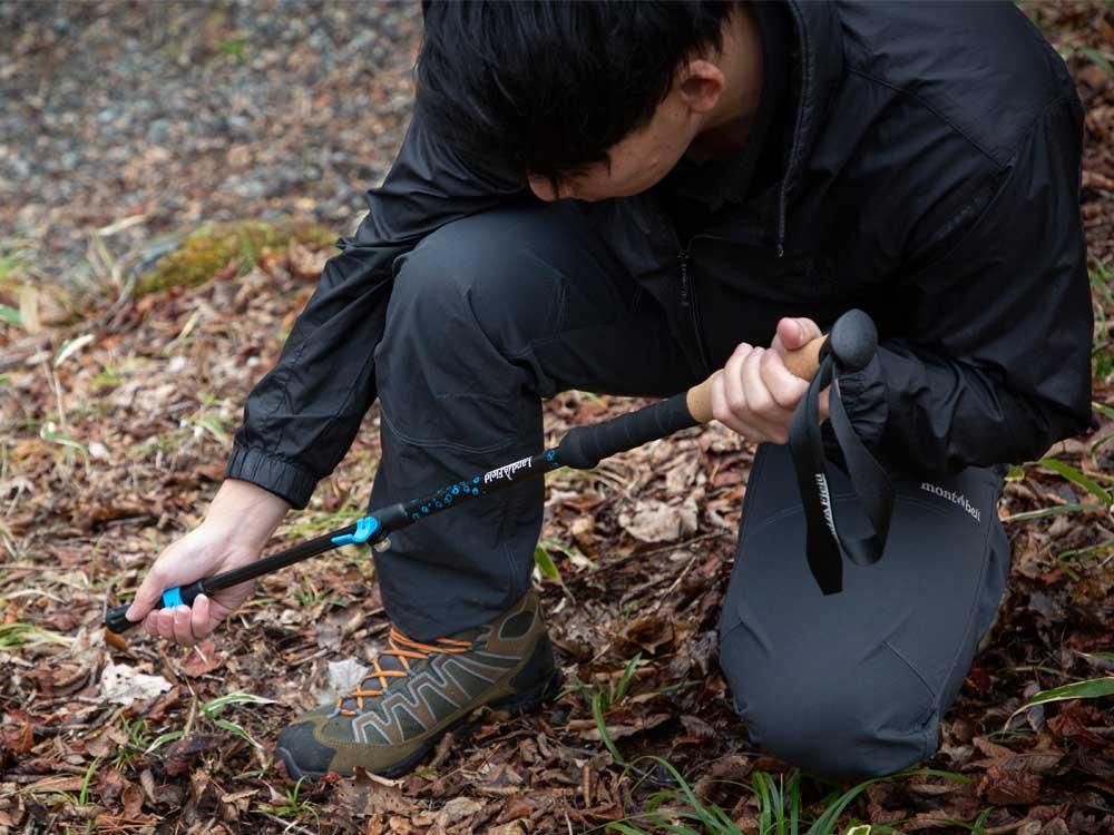 カーボン製 トレッキングポール 収納袋付き 2本セット 伸縮式 軽量 ストック ウォーキングポール LF-TP010-GR
