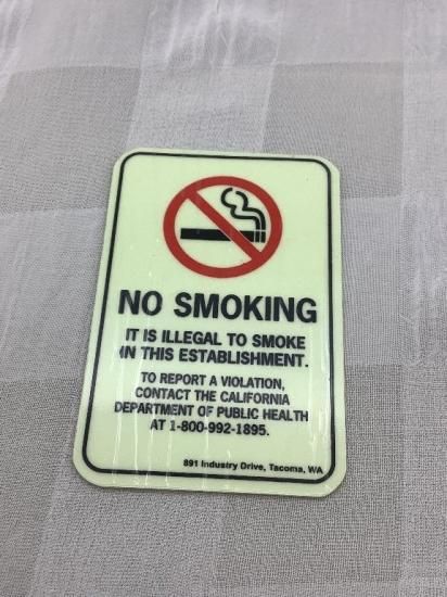 NO SMOKING　セキュリティーアルミステッカー　シール デカール バイク アメリカン雑貨 アメリカ雑貨