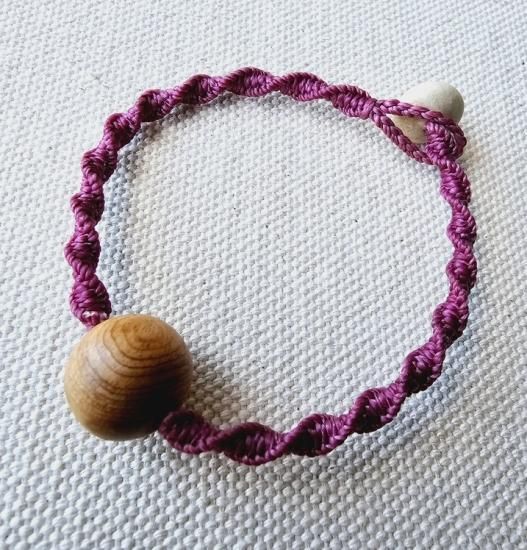 屋久杉ブレスレット「香り珠」オレンジ系 - 屋久杉と石の晴れの舞台