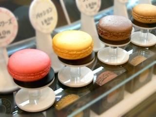 マカロンステージ ｜ ケーキトレイ・アントルメ台等パティスリー