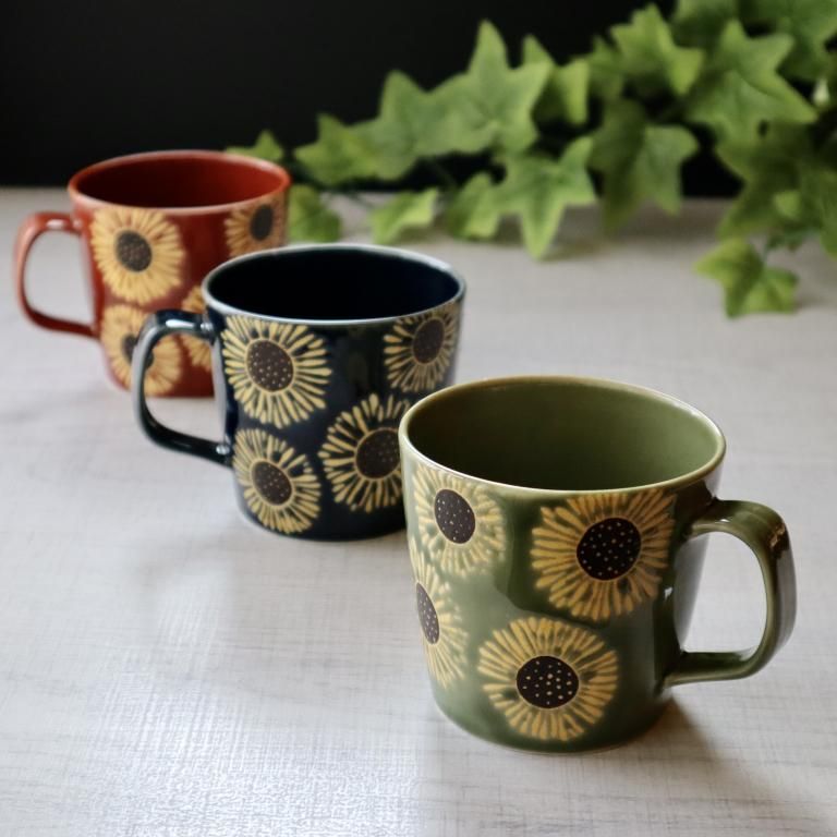 ひまわりマグカップ・紺 - 陶舗サノヤ「オンラインストア」