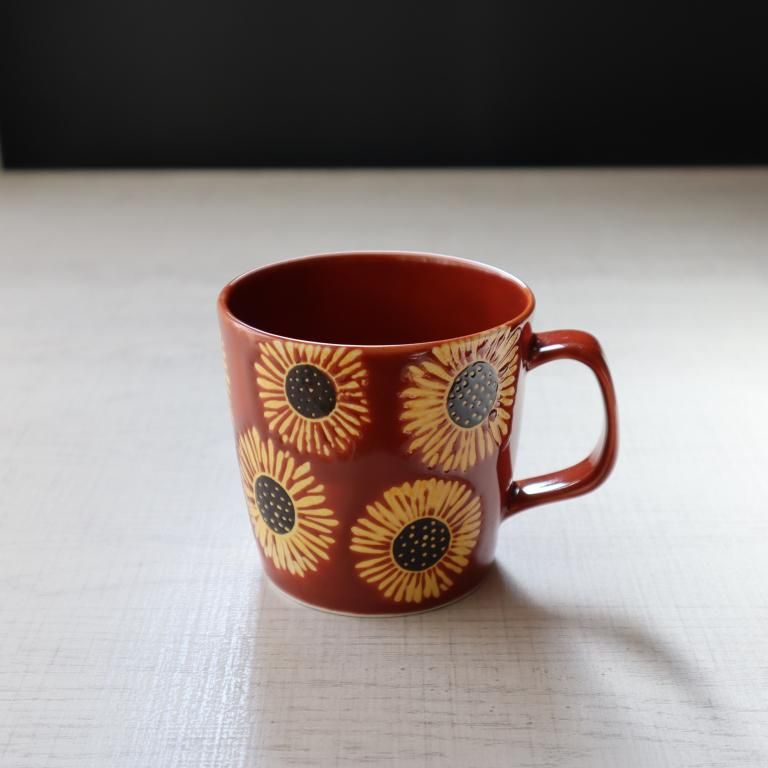 ひまわりマグカップ・赤 - 陶舗サノヤ「オンラインストア」