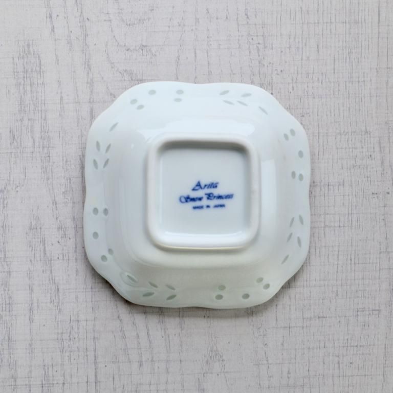 ホタル透かしエッグスタンド - 陶舗サノヤ「オンラインストア」