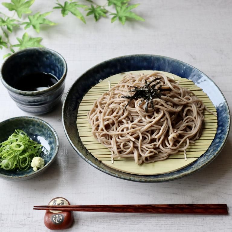 伊羅保七寸深皿 蒼-ao- - 陶舗サノヤ「オンラインストア」