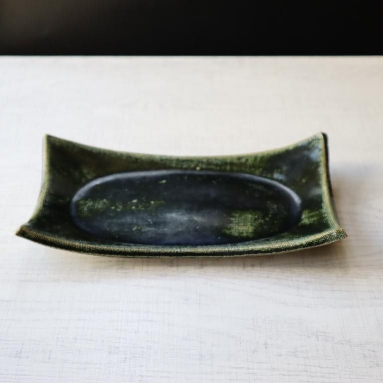 織部焼　織部　　皿 楽天市場】織部 18cm 皿【食器 モダン おしゃれ 皿 取皿 ケーキ