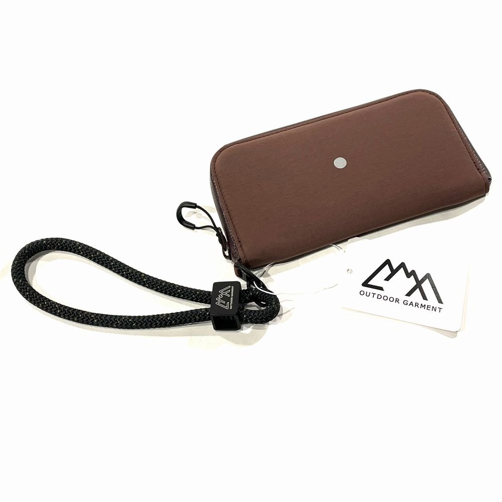 CMF OUTDOOR GARMENT 「WALLET W/CARAVINUTS - ラウンドジップウォレット」 - Mate-N-Raw