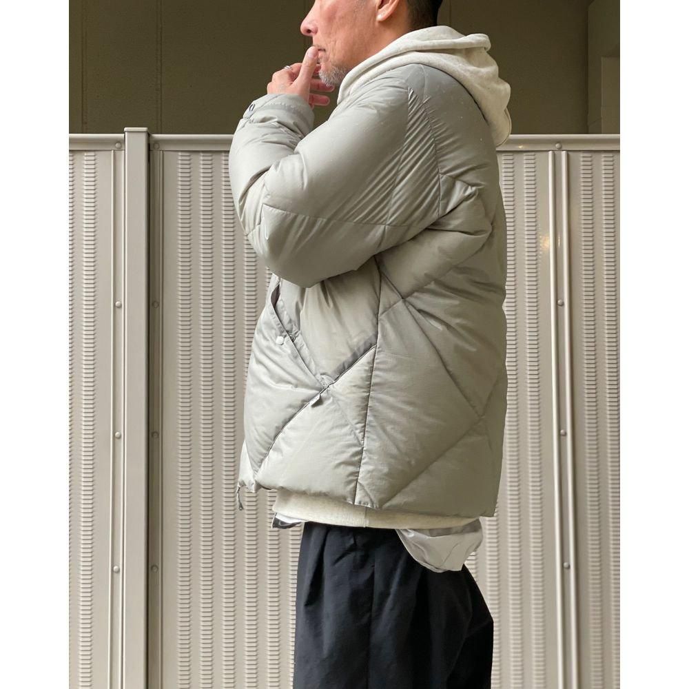 LAST 1】CMF OUTDOOR GARMENT「CMF DOWN CREW - ノーカラー