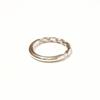 RADIALLTWIST NARROW PINKY RING - ԥ󥭡 