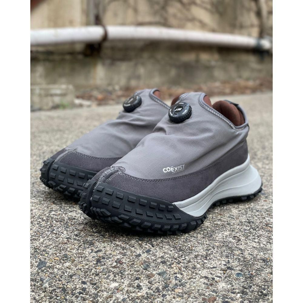 CMF OUTDOOR GARMENT「APPROACH 03 MOC - 足袋スニーカー