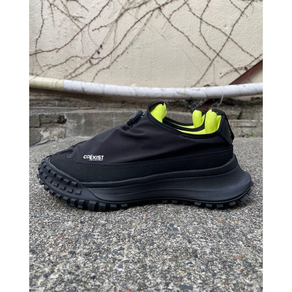 靴 CMF OUTDOOR GARMENT APPROACH 03 MOC CMF OUTDOOR GARMENT「APPROACH 03 MOC - 足袋スニーカー