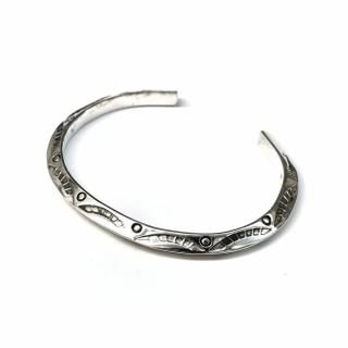 MNR Apparel「ETHNIC BANGLE (BOW STAMP) - バングル」