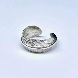 【LAST 1】MNR Apparel「FEATHER RING SILVER - フェザーリング」
