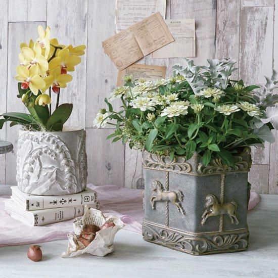 エルメメリーゴーランド アイボリーゴールド セメント エレガントで