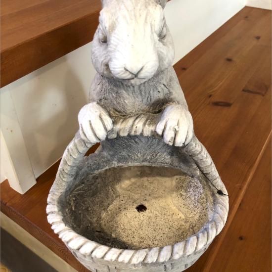 ラビットフラワーバスケット 植木鉢 うさぎオブジェ 村田屋 - 鉢bee