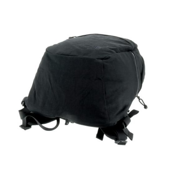 urban duty dirk 23アーバンデューティ ダーク 23 23L karrimor-dirk23_1.jpg