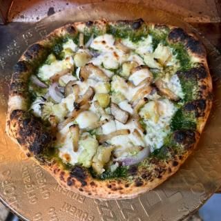 EGACCHIΥPIZZA1