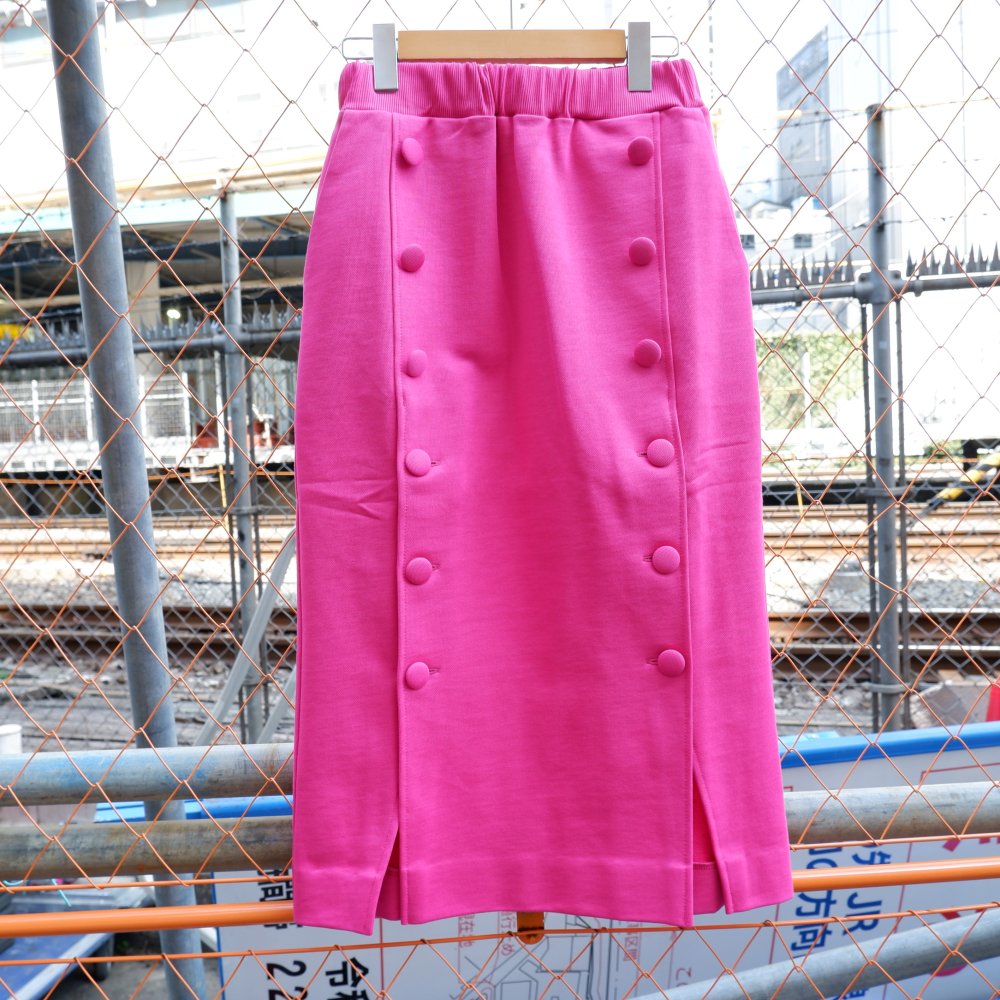 <img class='new_mark_img1' src='https://img.shop-pro.jp/img/new/icons1.gif' style='border:none;display:inline;margin:0px;padding:0px;width:auto;' />【ALEXANDRA MOURA】BUTTON-UP SKIRT WITH ELASTIC WAIST(PINK)