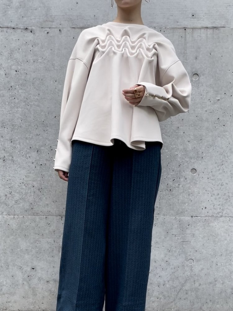 <img class='new_mark_img1' src='https://img.shop-pro.jp/img/new/icons1.gif' style='border:none;display:inline;margin:0px;padding:0px;width:auto;' />【Create Clair】Cardboard smocking short pullover(white)