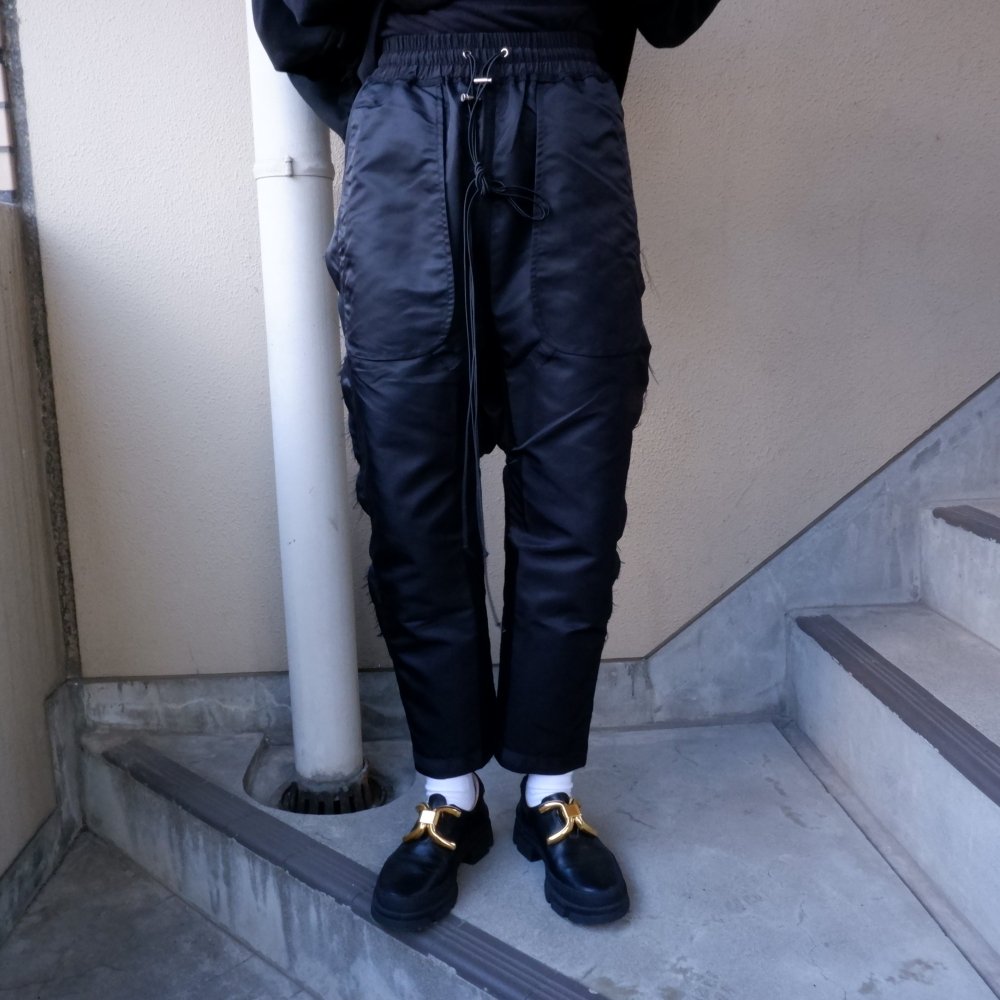 <img class='new_mark_img1' src='https://img.shop-pro.jp/img/new/icons1.gif' style='border:none;display:inline;margin:0px;padding:0px;width:auto;' />【ASPARAGUS】INSIDE OUT BAGGY PANTS WOVEN