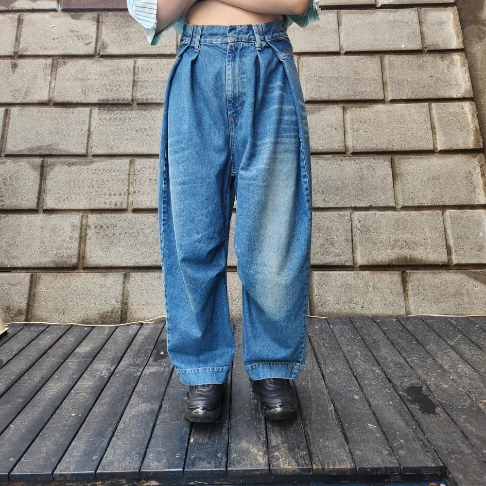 BASE MARK TUCKED DENIMBLUE
