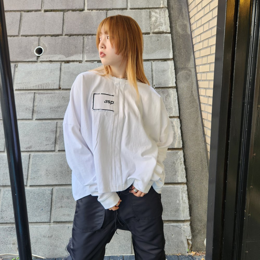 <img class='new_mark_img1' src='https://img.shop-pro.jp/img/new/icons1.gif' style='border:none;display:inline;margin:0px;padding:0px;width:auto;' />ASPARAGUS LONG SLEEVE ASYMMETRIC SWEATWHITE)