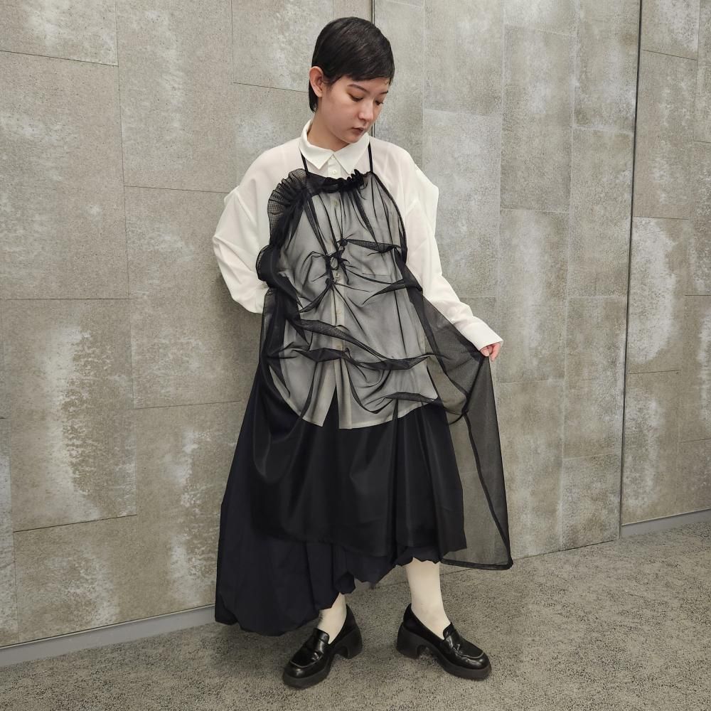 <img class='new_mark_img1' src='https://img.shop-pro.jp/img/new/icons1.gif' style='border:none;display:inline;margin:0px;padding:0px;width:auto;' />CREATE CLAIRSPROUTING DRAPE APRON DRESS(BLACK)