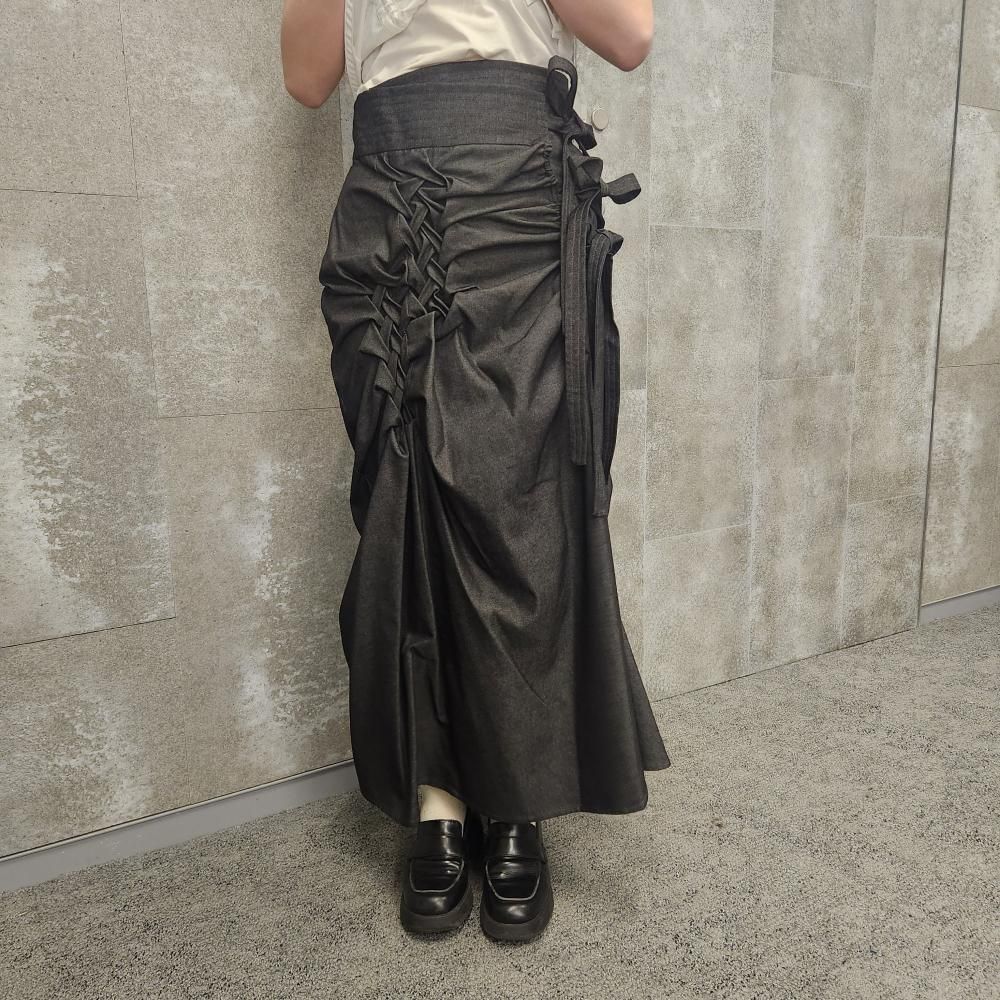 <img class='new_mark_img1' src='https://img.shop-pro.jp/img/new/icons1.gif' style='border:none;display:inline;margin:0px;padding:0px;width:auto;' />CREATE CLAIRHAKAMA WRAP SKIRT(BLACK)