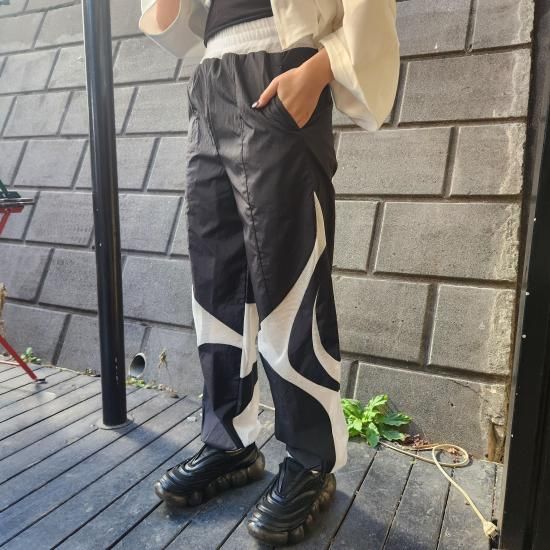 BALMUNG ダブルファブリック ナイロンショートパンツ UNITED