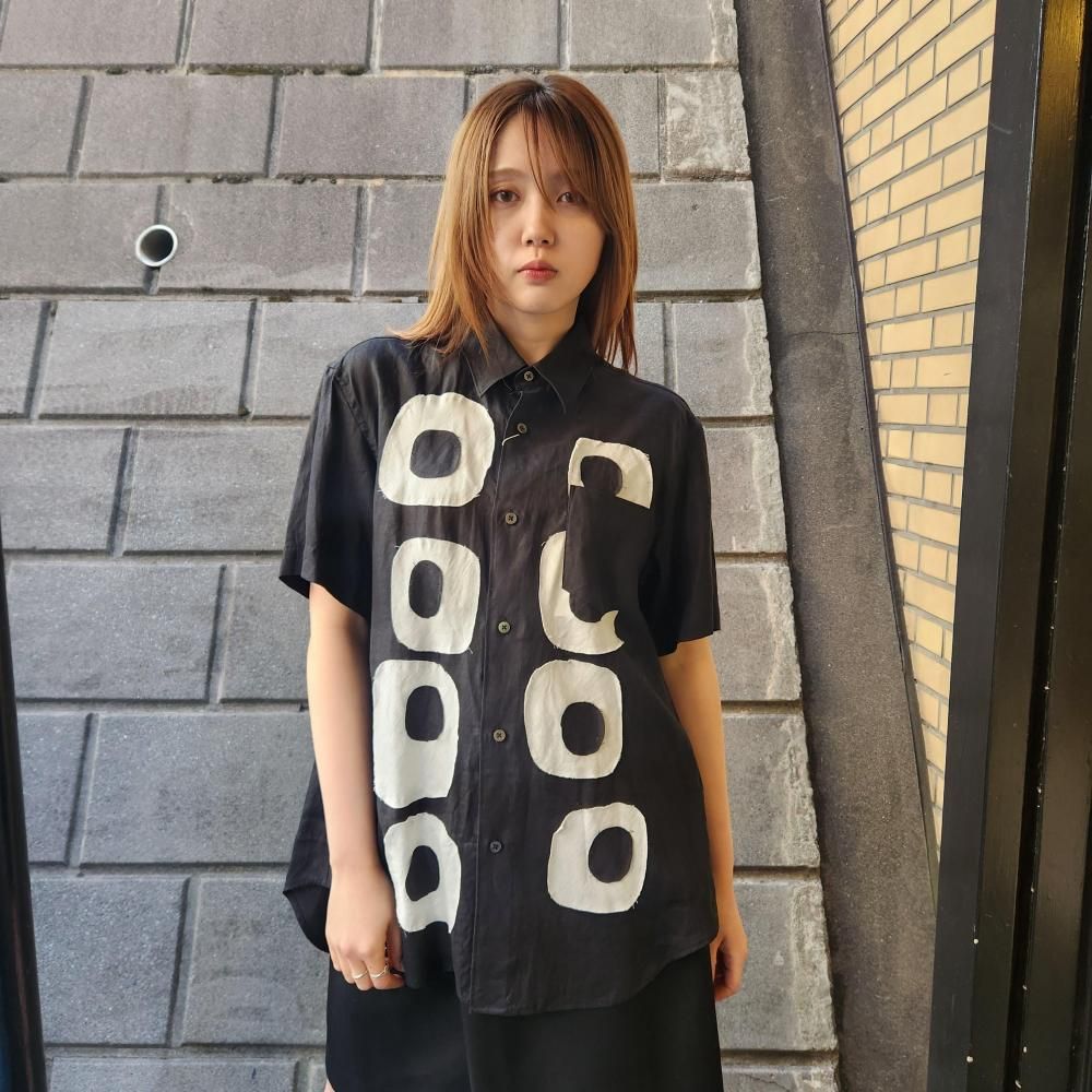 <img class='new_mark_img1' src='https://img.shop-pro.jp/img/new/icons1.gif' style='border:none;display:inline;margin:0px;padding:0px;width:auto;' />FUMITO GANRYU Pattern patchwork linen shirt (BLACKxWHITE)
