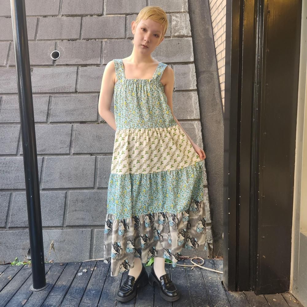 <img class='new_mark_img1' src='https://img.shop-pro.jp/img/new/icons1.gif' style='border:none;display:inline;margin:0px;padding:0px;width:auto;' />WATARU TOMINAGAPACHWORK DRESS