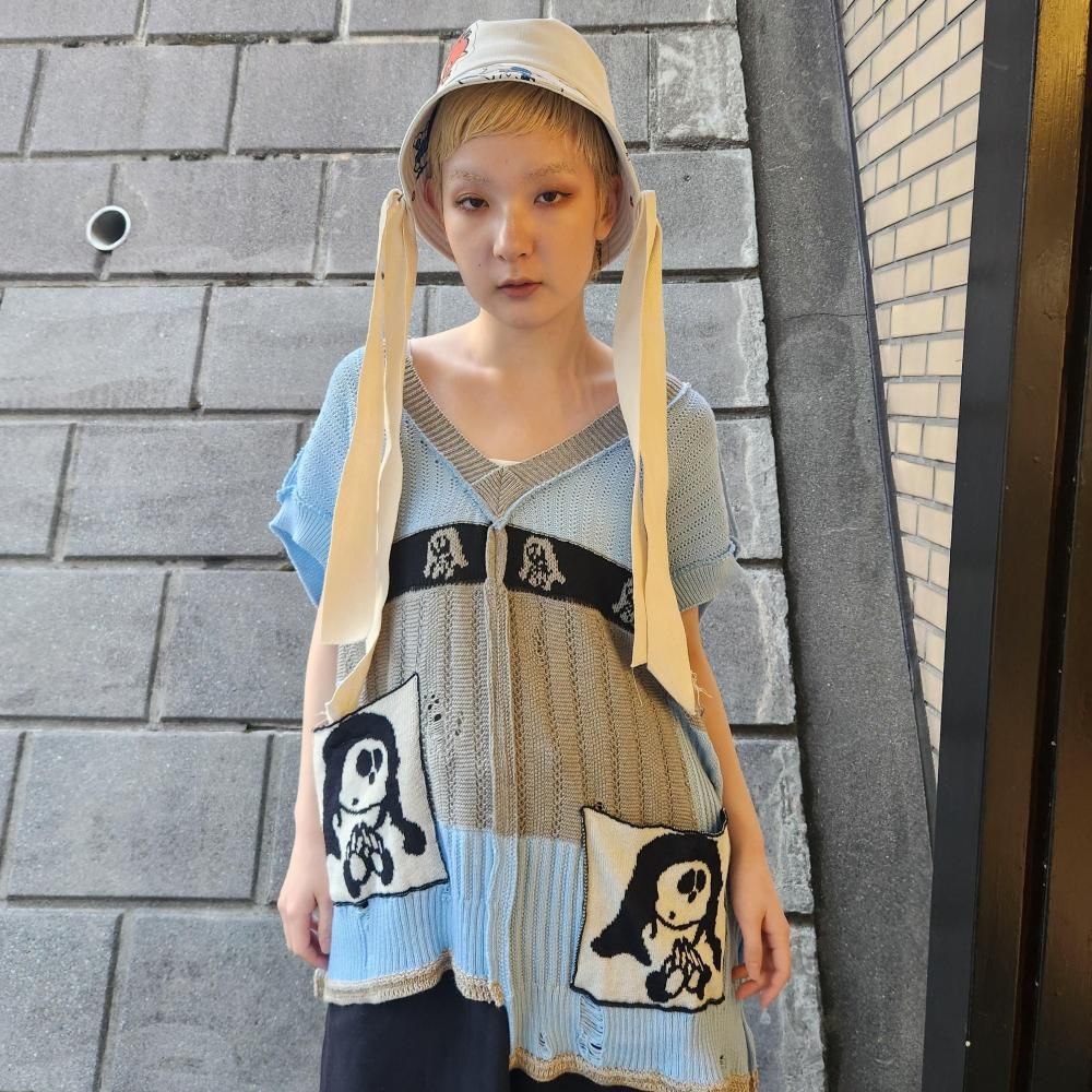 <img class='new_mark_img1' src='https://img.shop-pro.jp/img/new/icons1.gif' style='border:none;display:inline;margin:0px;padding:0px;width:auto;' />BODYSONG.REVERSIBLE DISTRESSED SUMMER KNIT
VEST/CHARACTER/ATOZ