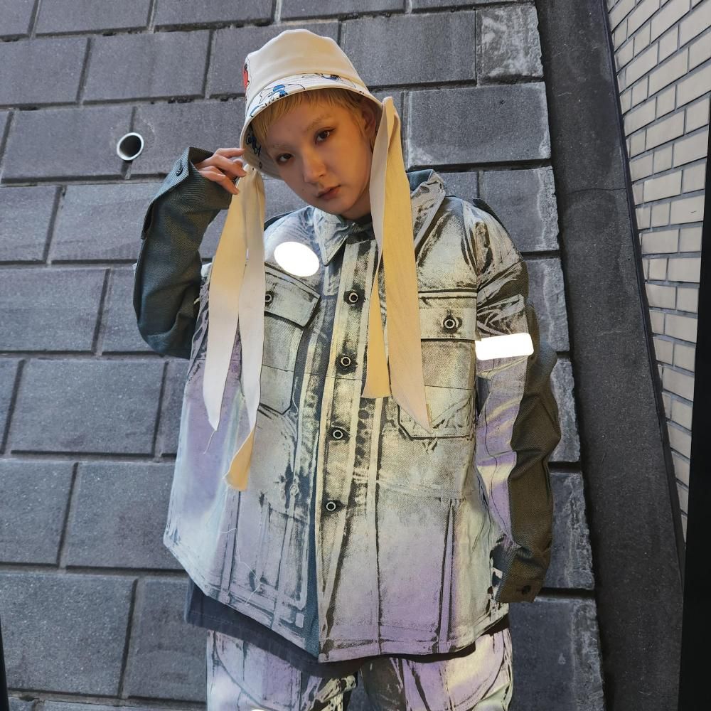 <img class='new_mark_img1' src='https://img.shop-pro.jp/img/new/icons1.gif' style='border:none;display:inline;margin:0px;padding:0px;width:auto;' />BODYSONG.Swiss Army 50's Denim Jacket (Reflective Coating)