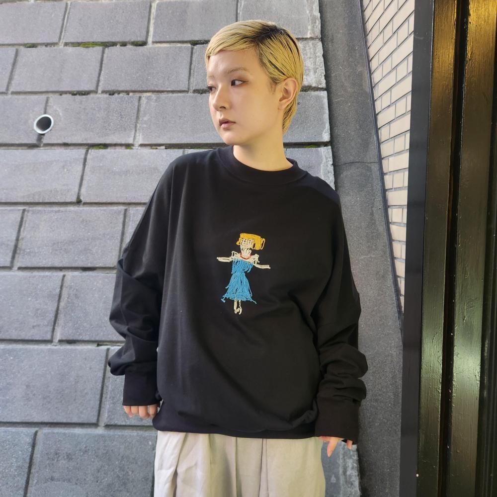 <img class='new_mark_img1' src='https://img.shop-pro.jp/img/new/icons1.gif' style='border:none;display:inline;margin:0px;padding:0px;width:auto;' />SPOLOGUM ROBIN SWEAT SHIRTBLACK)
