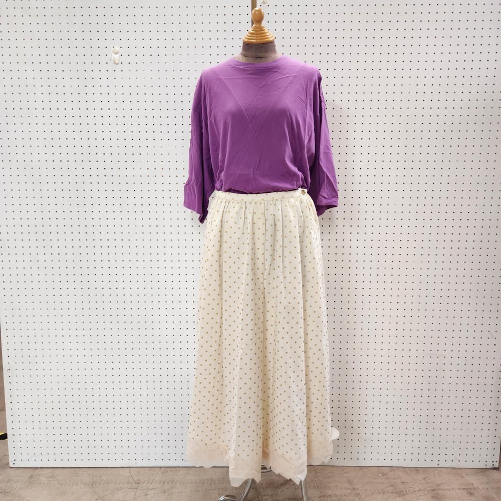 <img class='new_mark_img1' src='https://img.shop-pro.jp/img/new/icons16.gif' style='border:none;display:inline;margin:0px;padding:0px;width:auto;' />40%OFFTWEO SKIRT