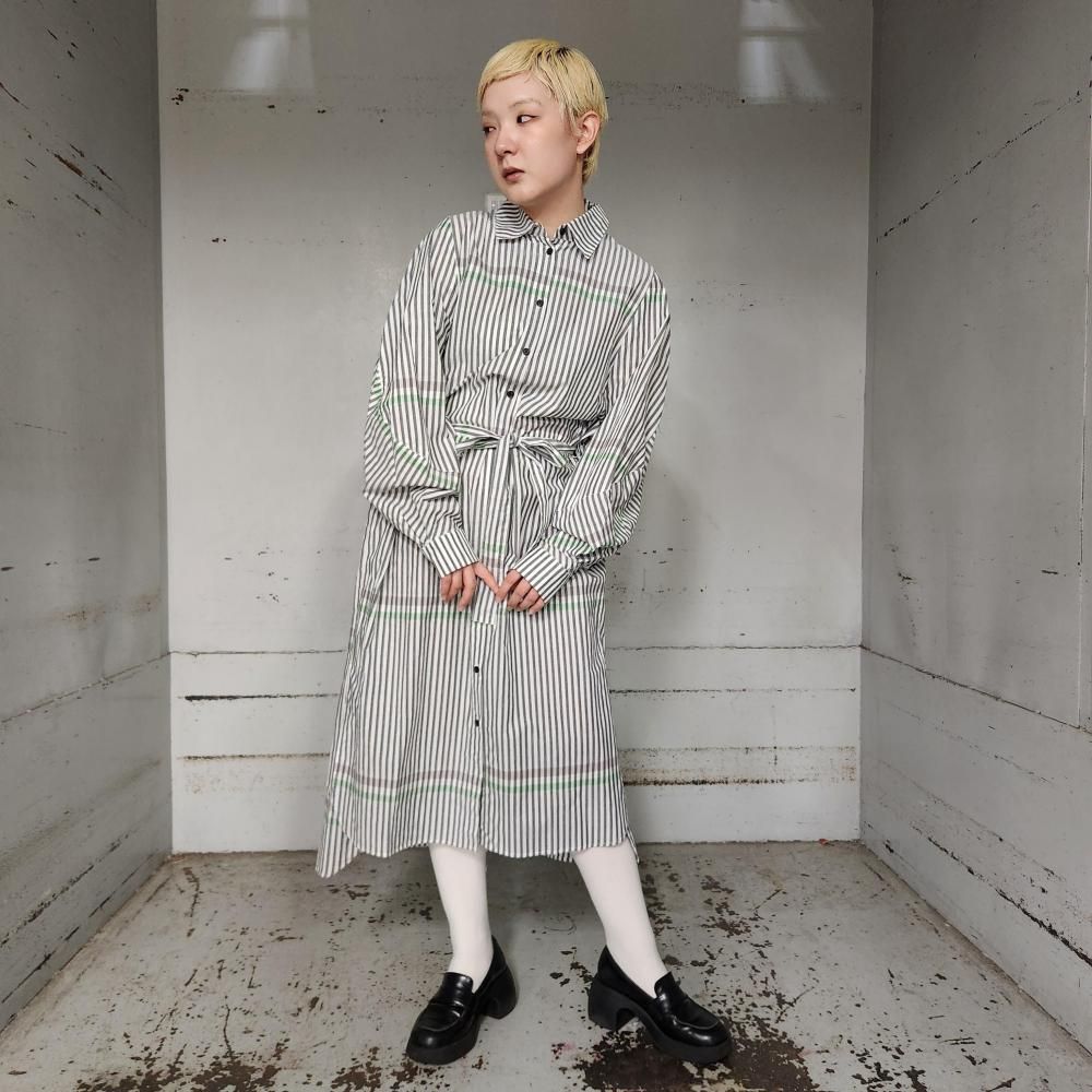 <img class='new_mark_img1' src='https://img.shop-pro.jp/img/new/icons16.gif' style='border:none;display:inline;margin:0px;padding:0px;width:auto;' />40%OFFHENRIK VIBSKOVSHIRT DRESS