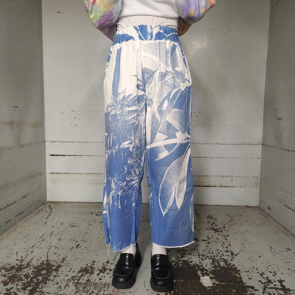 <img class='new_mark_img1' src='https://img.shop-pro.jp/img/new/icons16.gif' style='border:none;display:inline;margin:0px;padding:0px;width:auto;' />40%OFFVLADIMIR KARALEEVPANTS