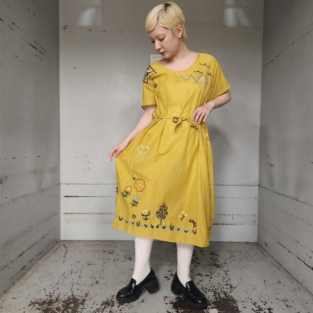 <img class='new_mark_img1' src='https://img.shop-pro.jp/img/new/icons16.gif' style='border:none;display:inline;margin:0px;padding:0px;width:auto;' />40%OFFANNTIANDRESS