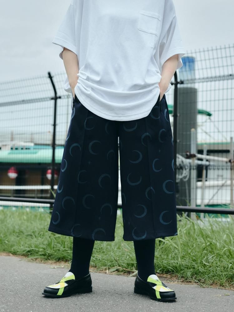 <img class='new_mark_img1' src='https://img.shop-pro.jp/img/new/icons1.gif' style='border:none;display:inline;margin:0px;padding:0px;width:auto;' />JACQLINBATARAD()(NAVY)