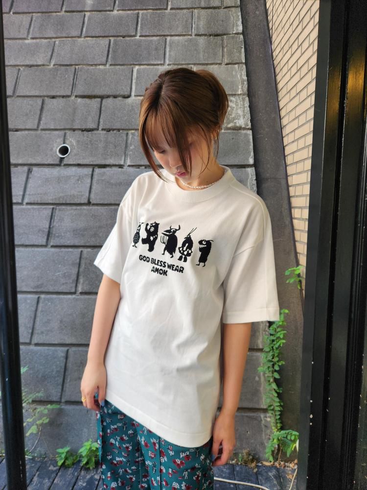 <img class='new_mark_img1' src='https://img.shop-pro.jp/img/new/icons1.gif' style='border:none;display:inline;margin:0px;padding:0px;width:auto;' />AMOKMONSTER TEE(WHITE)