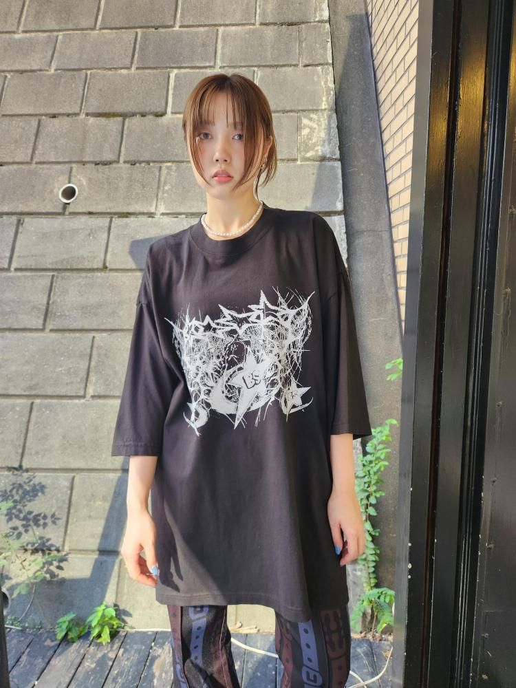 <img class='new_mark_img1' src='https://img.shop-pro.jp/img/new/icons1.gif' style='border:none;display:inline;margin:0px;padding:0px;width:auto;' />BODYSONG.TEE/REFLECTOR/STAR(BLACK)