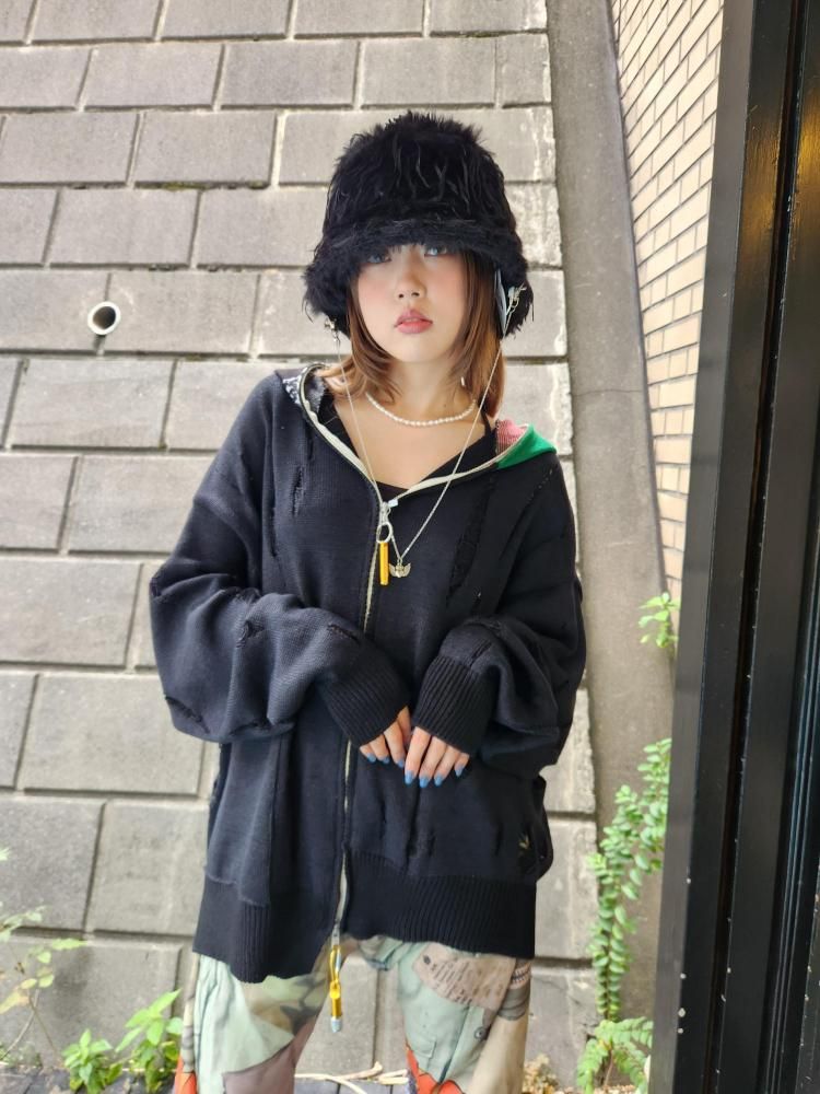 <img class='new_mark_img1' src='https://img.shop-pro.jp/img/new/icons1.gif' style='border:none;display:inline;margin:0px;padding:0px;width:auto;' />BODYSONG.EARHOOD GLITTERY BALACLAVA(BLACK)