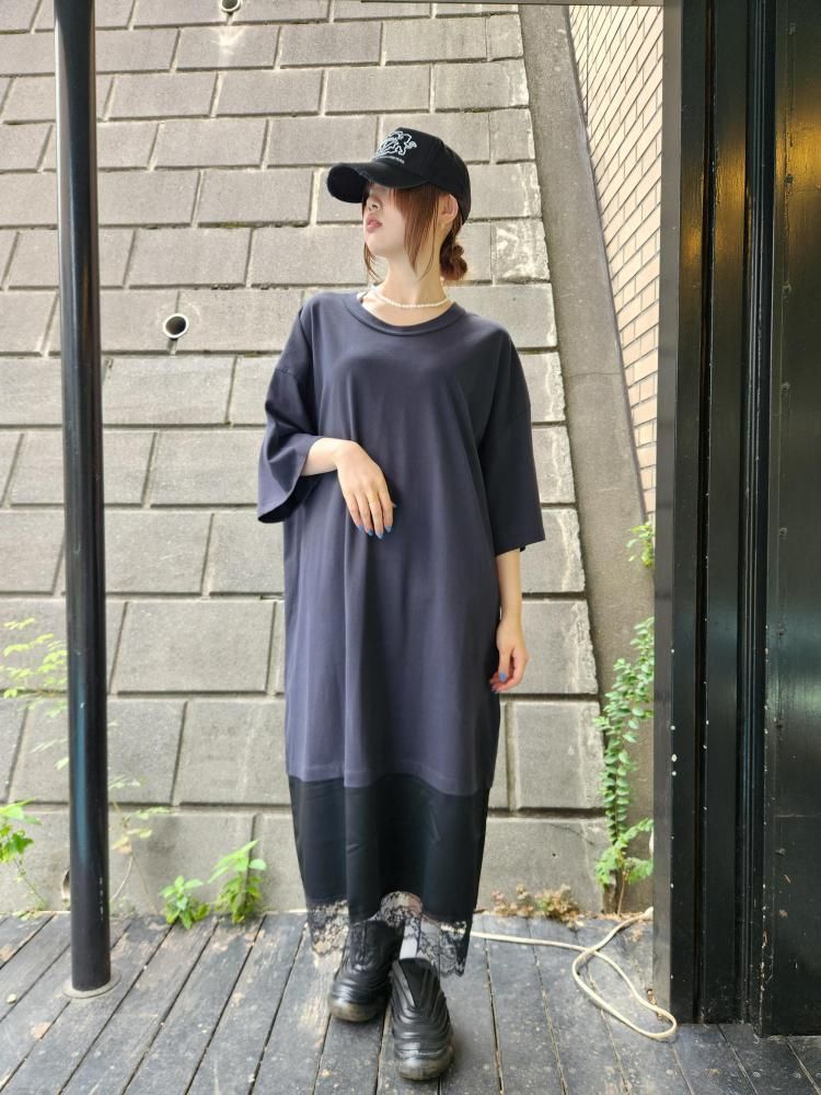 <img class='new_mark_img1' src='https://img.shop-pro.jp/img/new/icons1.gif' style='border:none;display:inline;margin:0px;padding:0px;width:auto;' />VAQUERA.WOMEN  SLIP SKIRT TALL TEE KNIT