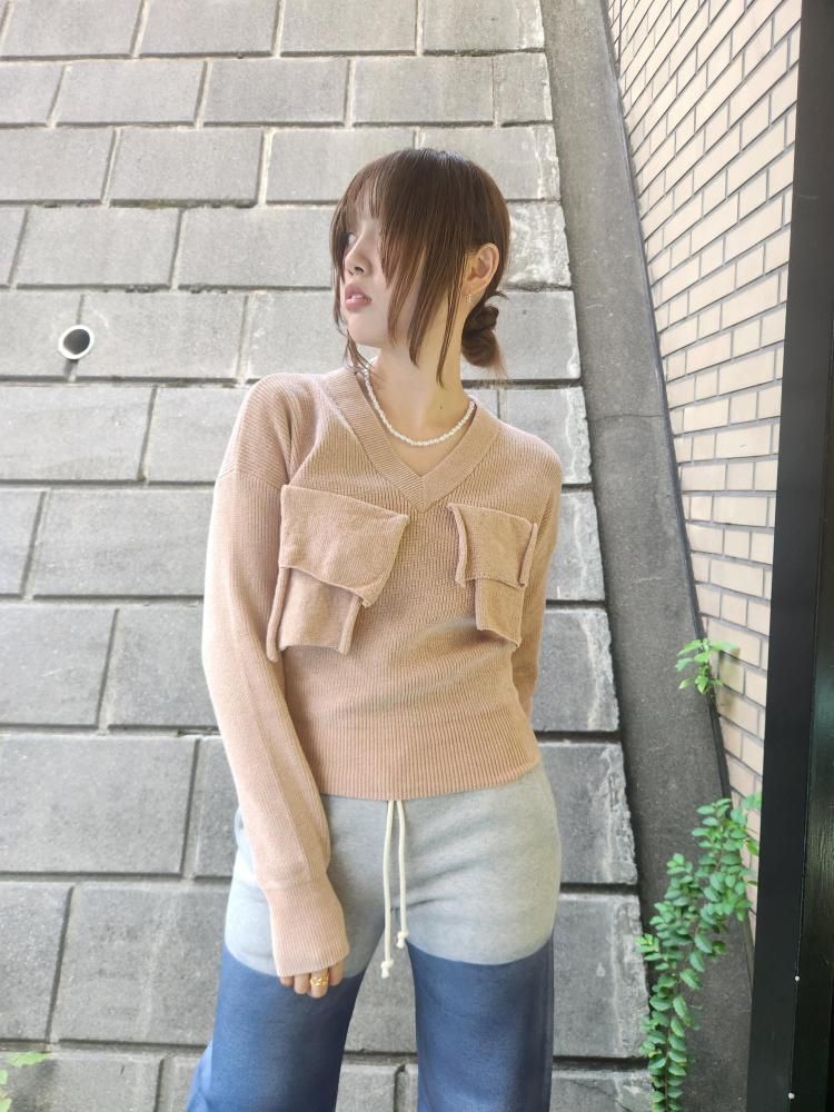 <img class='new_mark_img1' src='https://img.shop-pro.jp/img/new/icons1.gif' style='border:none;display:inline;margin:0px;padding:0px;width:auto;' />kotohayokozawaT*D* V-NECK KNIT TOP(BEIGE)