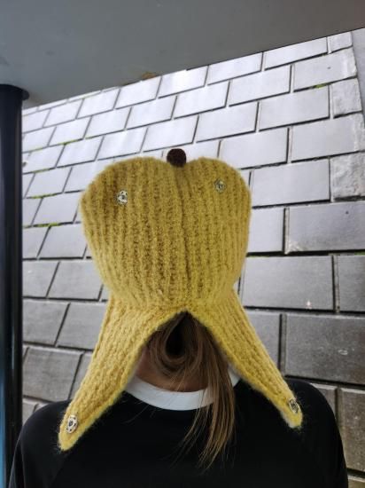 CHARLES JEFFREY LOVERBOY】MAHAIR CHUNKY BANANA BEANIE